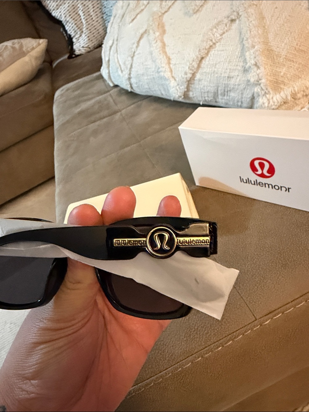 lululemon athletica Black Frame Sunglasses with Gradient Pink Lenses - Picture 3 of 3